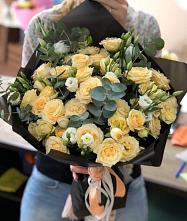 Букет цветов из:  Розы и Лизиантусы #REPLACE_PRED# Кочетовской